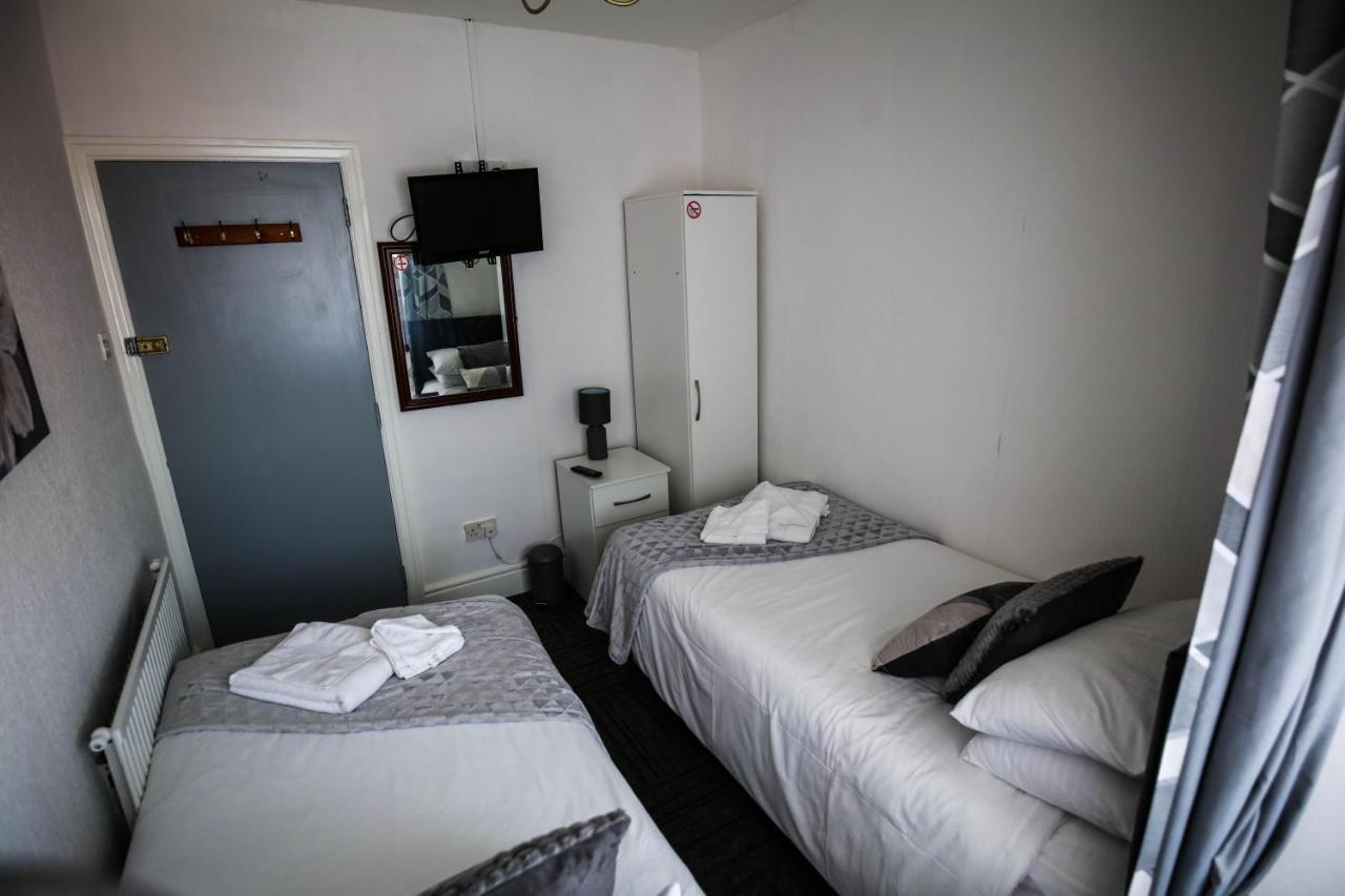 St Hilda Guesthouse 利物浦 外观 照片