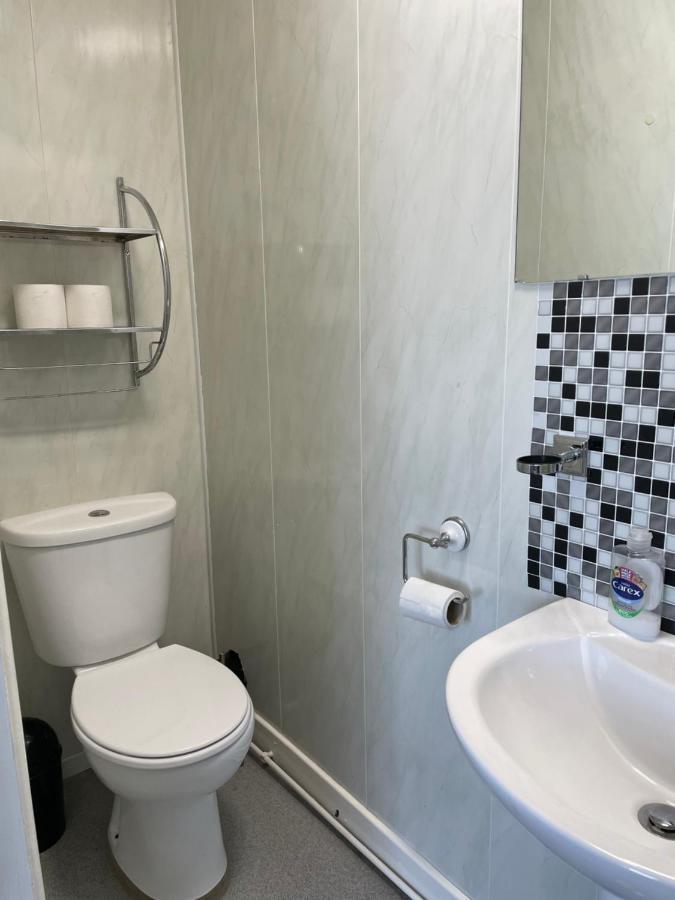 St Hilda Guesthouse 利物浦 外观 照片